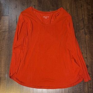 Ava & Viv Women's Bright Red Long Sleeve Tee